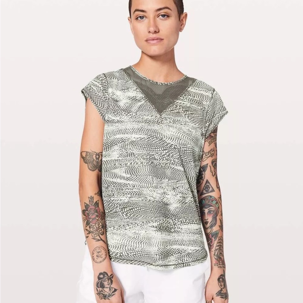 Lululemon For The Run Short Sleeve Top Swerve Vapor Metal Grey / Metal Grey
